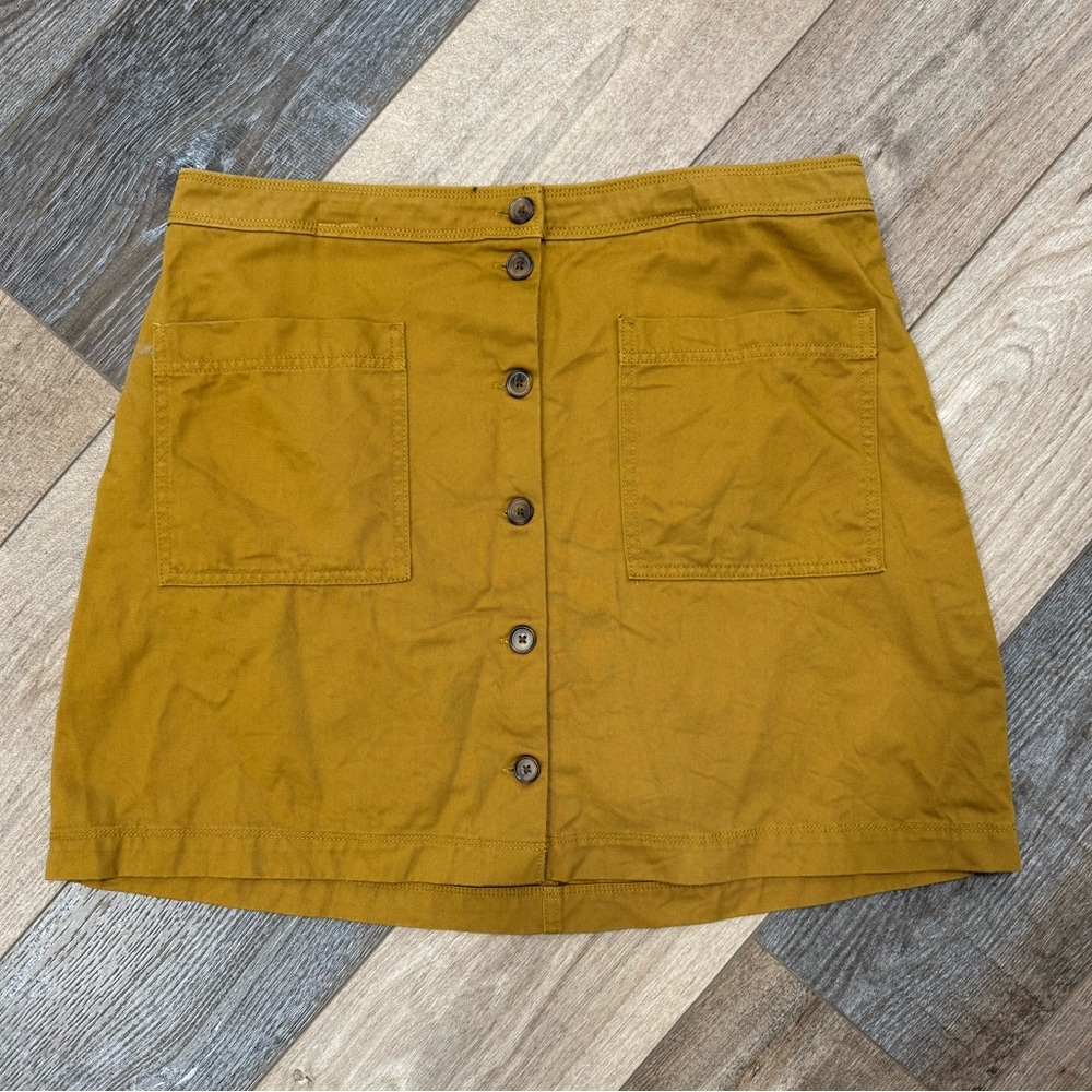 Old Navy Golden Button-Down Skirt
